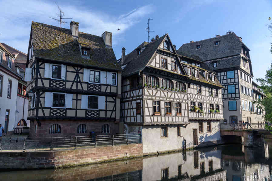 Francia - Alsacia 067 - Estrasburgo.jpg